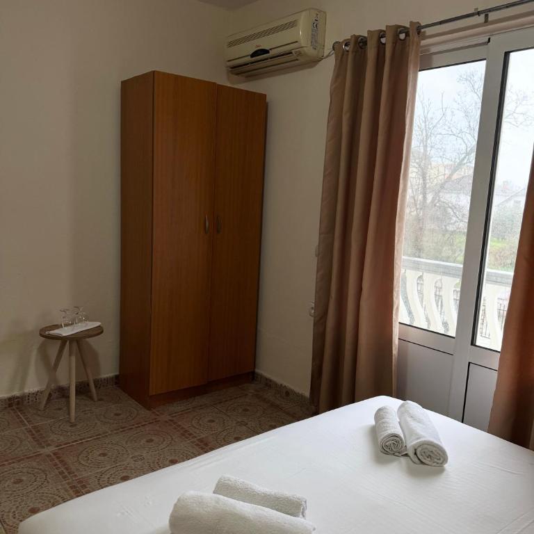Belmare - Room #1585869403 - 5