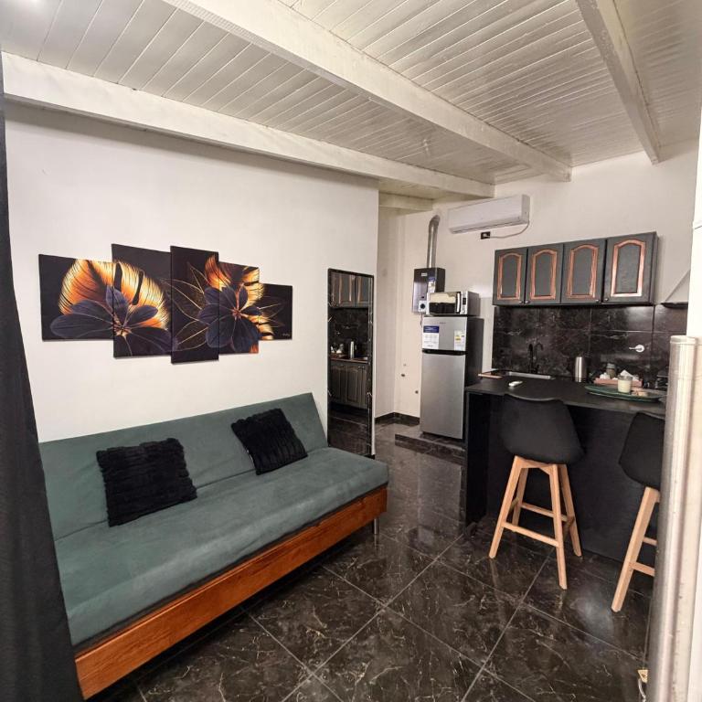 Wonderful Moments - Room #1585873701 - 1