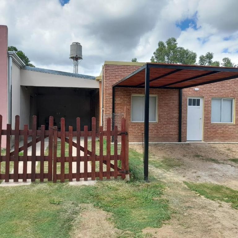 Casita Rosa II - One-Bedroom House - 4