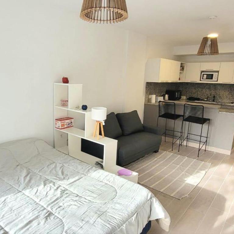 Departamento nuevo con amenities y pileta - Apartamento de 1 dormitorio - 4