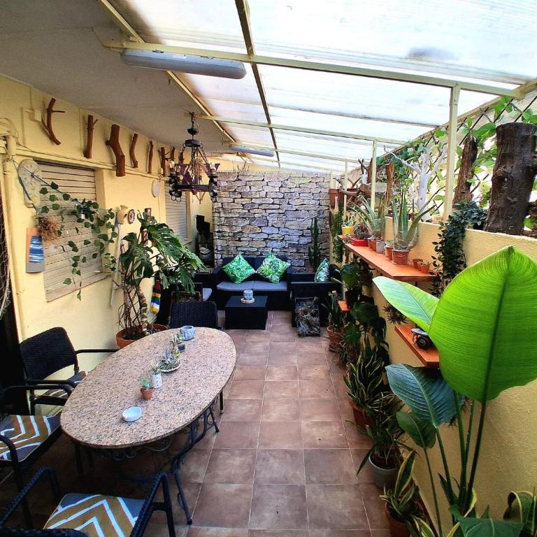 OASIS EPÍFITO URBANO Botanical Wellness Oasis near City of Arts & Sciencies - Double Room with Private Bathroom - 22