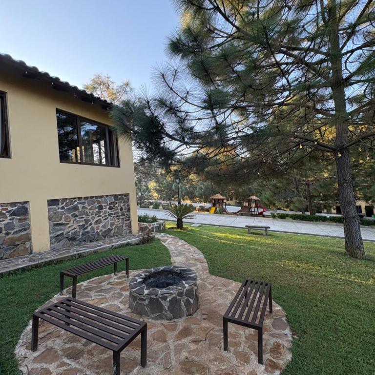 Cabañas Puerta del Bosque No 3 - Chalet de 3 dormitorios - 28