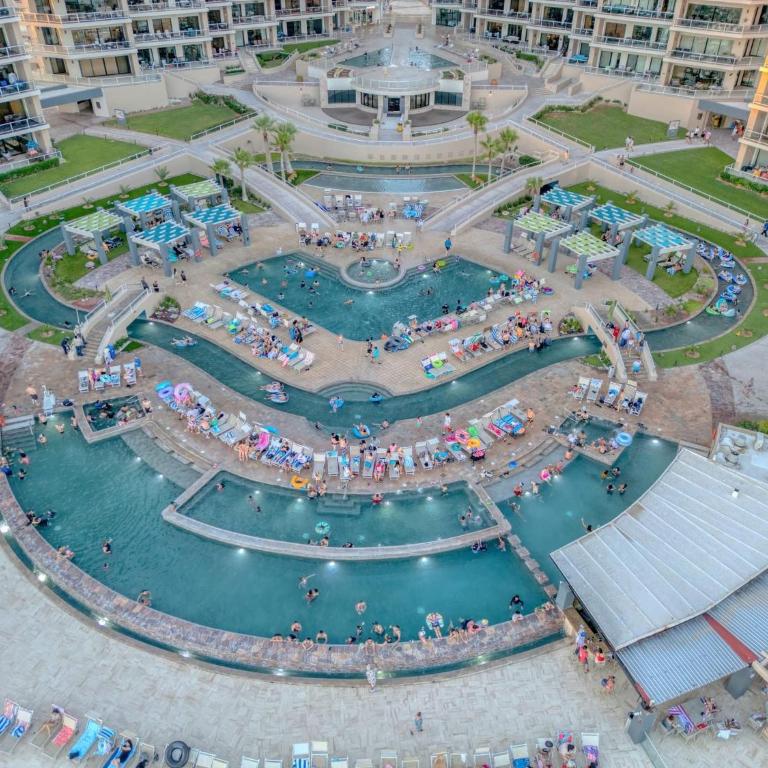 Las Palomas G1002 Luxury Beachfront 1BR, 1 BA for 4 - Apartment - 3