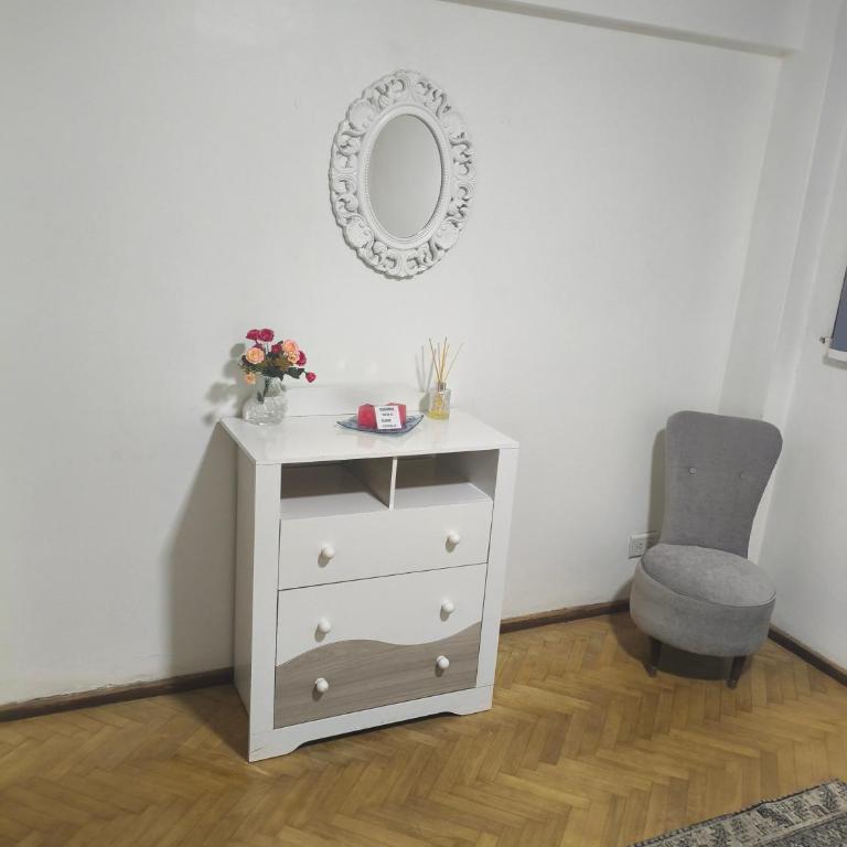 Departamento NINA COLÓN 1 - Apartamento de 2 dormitorios - 2