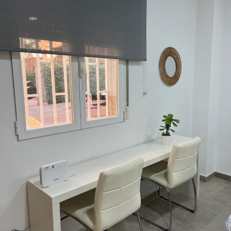 Chamberí Loft Madrid - One-Bedroom Apartment - 12