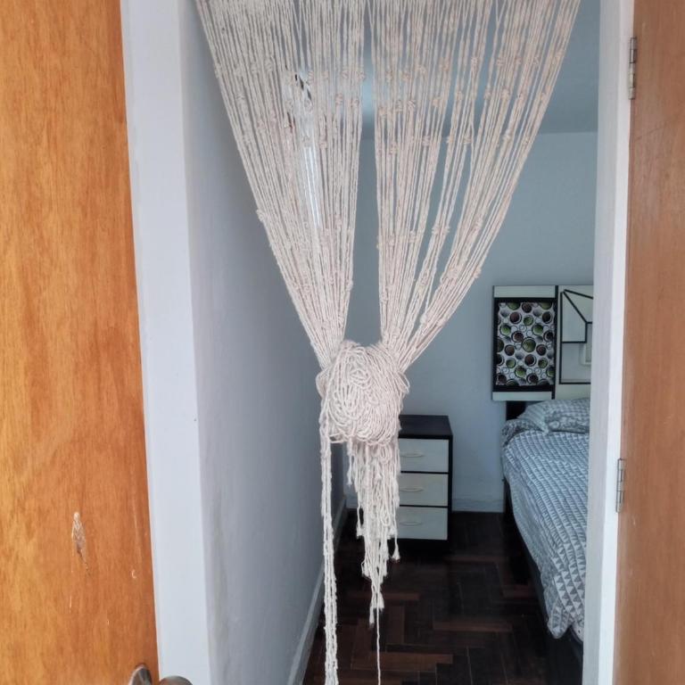 Casa Reyes - Single Room with Private Bathroom - 1