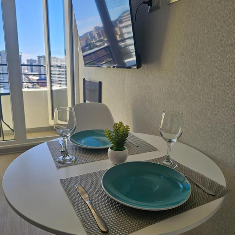 Modern fully equipped studio with parking - One-Bedroom Apartment - 4