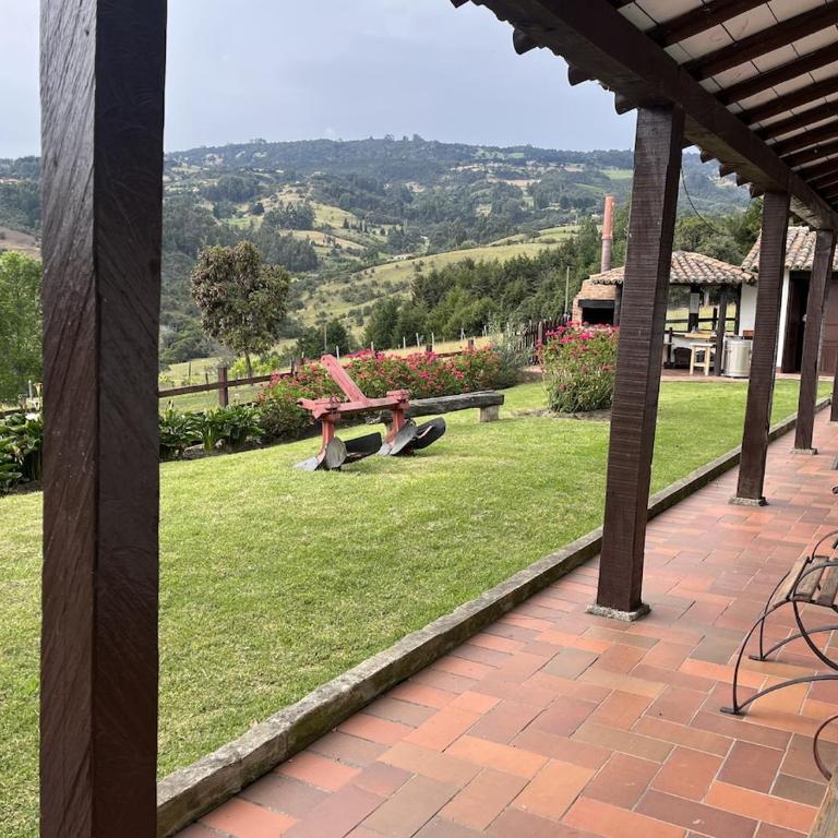 Finca en Subachoque paz y naturaleza - Casa de 4 dormitorios - 4