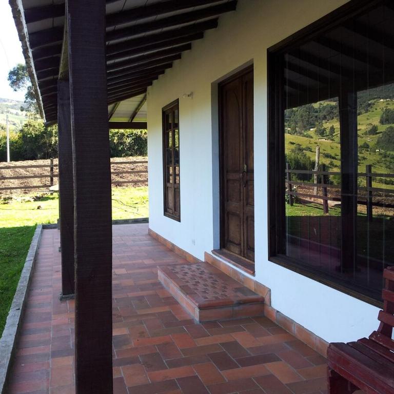 Finca en Subachoque paz y naturaleza - Casa de 4 dormitorios - 10