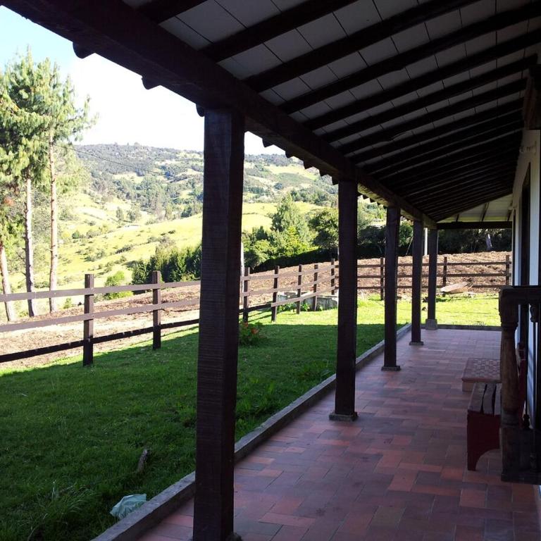 Finca en Subachoque paz y naturaleza - Casa de 4 dormitorios - 12