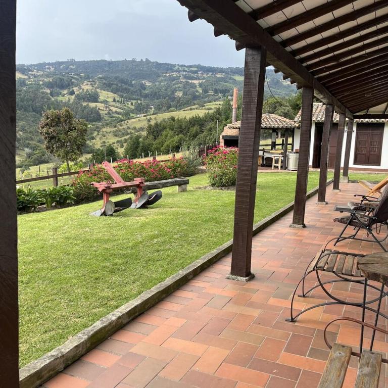 Finca en Subachoque paz y naturaleza - Casa de 4 dormitorios - 65