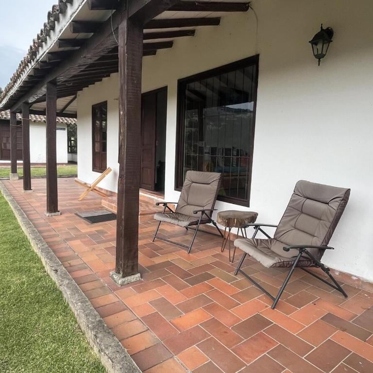 Finca en Subachoque paz y naturaleza - Casa de 4 dormitorios - 80