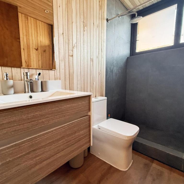 Casa Remo - Four-Bedroom House - 47