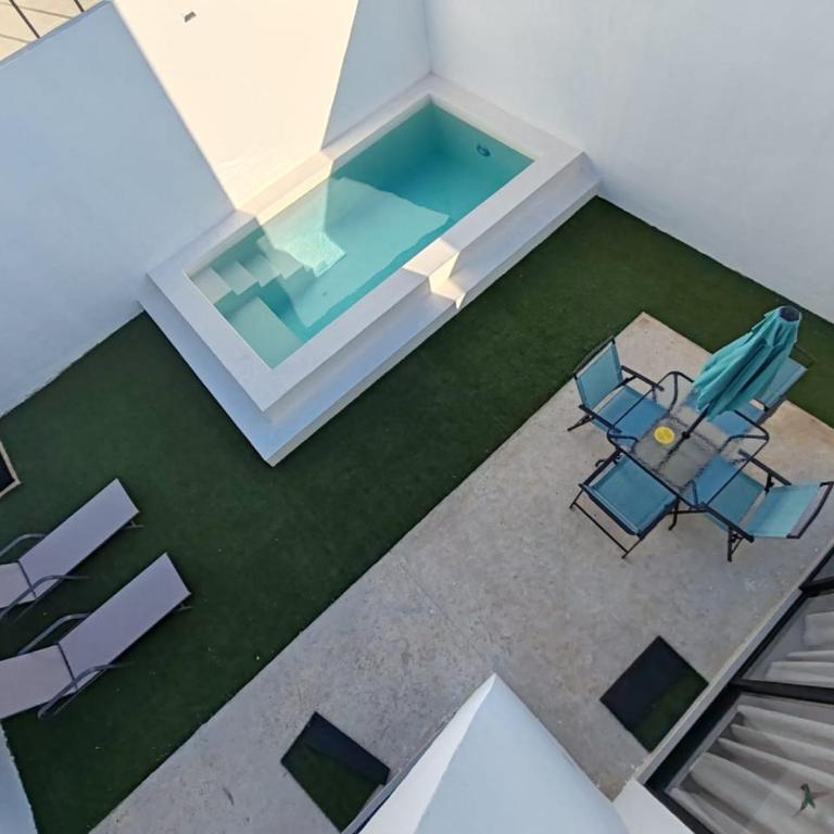 Casa Havana Mid - Two-Bedroom House - 11