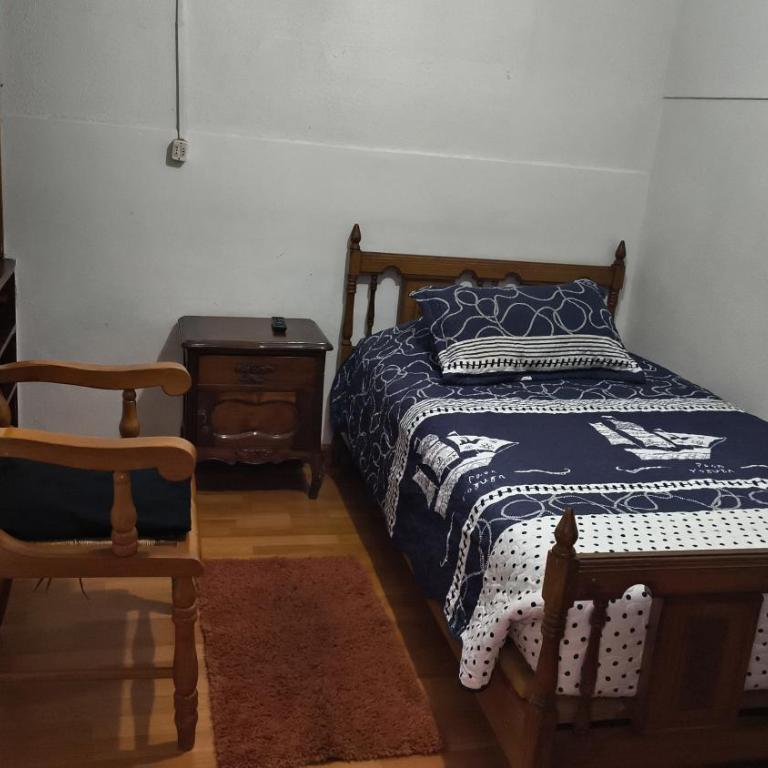 Hostal Gomero - Triple Room with Bathroom - 1