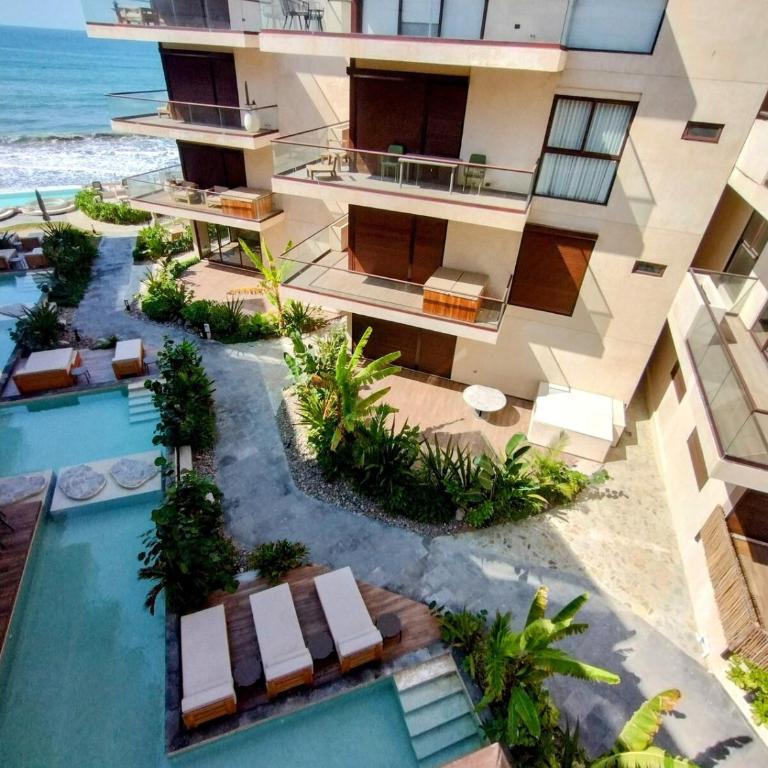 Beachfront apartment with private Jacuzzi - Apartamento de 2 dormitorios con balcón y vistas al mar - 22