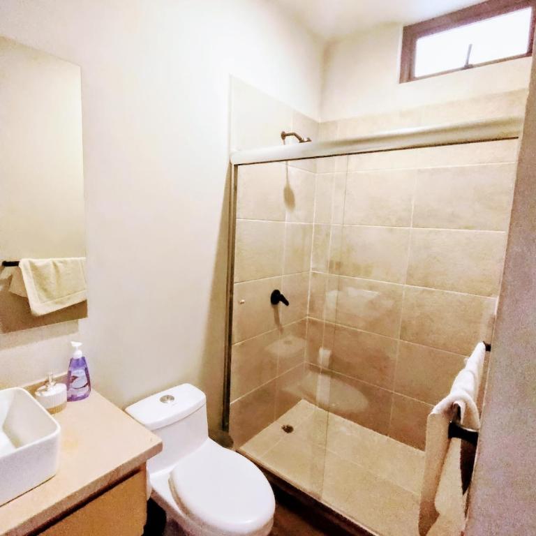 Beachfront apartment with private Jacuzzi - Apartamento de 2 dormitorios con balcón y vistas al mar - 27
