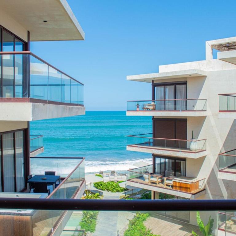 Beachfront apartment with private Jacuzzi - Apartamento de 2 dormitorios con balcón y vistas al mar - 29
