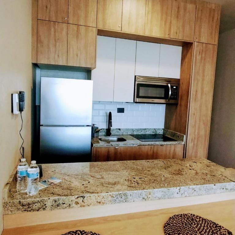 Beachfront apartment with private Jacuzzi - Apartamento de 2 dormitorios con balcón y vistas al mar - 39