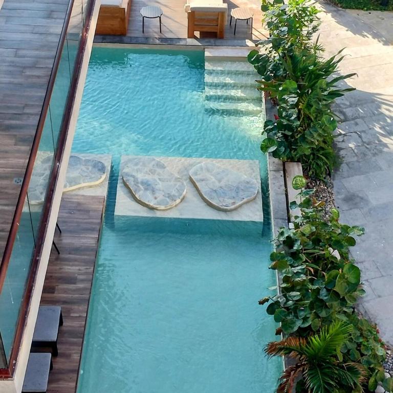 Beachfront apartment with private Jacuzzi - Apartamento de 2 dormitorios con balcón y vistas al mar - 56