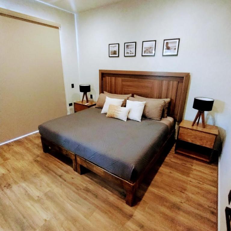 Beachfront apartment with private Jacuzzi - Apartamento de 2 dormitorios con balcón y vistas al mar - 81