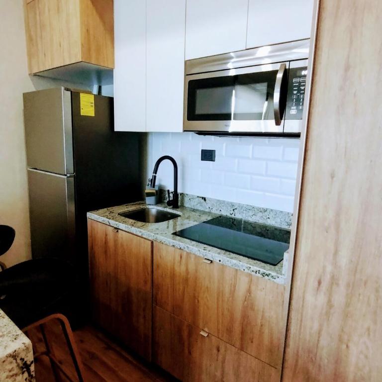 Beachfront apartment with private Jacuzzi - Apartamento de 2 dormitorios con balcón y vistas al mar - 84