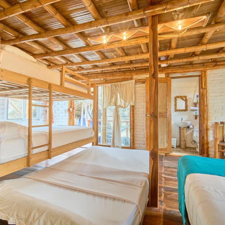 Cabalonga EcoAdventure - Family Room with Balcony - 2