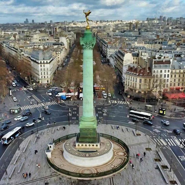 2 Charming flat in Heart of Paris near Louvre&Metro - One-Bedroom Apartment with City View - 22