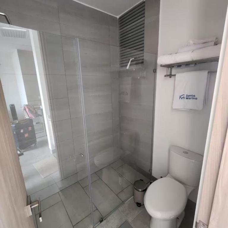 Apartamento moderno con vista al mar, playa y piscinas en Santa Marta - Apartamento de 1 dormitorio - 12