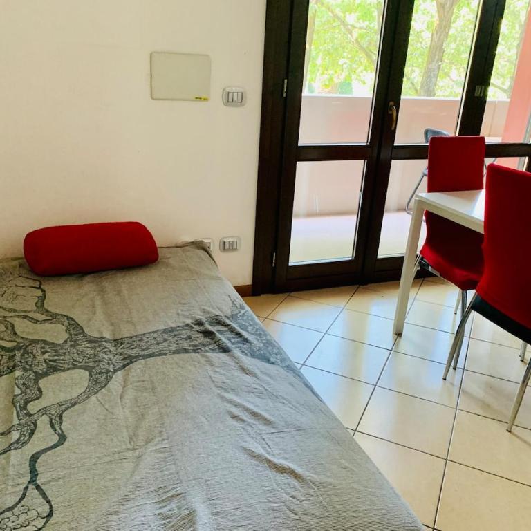 Free Parking, Close to the Train Station and the Duomo - Appartamento con 2 Camere da Letto - 7