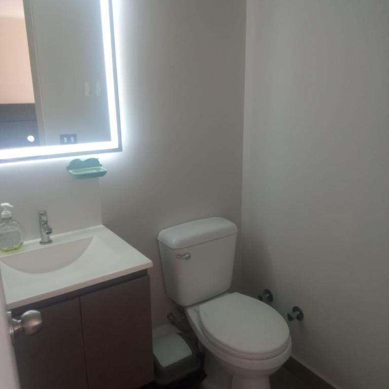 Alto Alborada Cercado - Three-Bedroom Apartment - 6