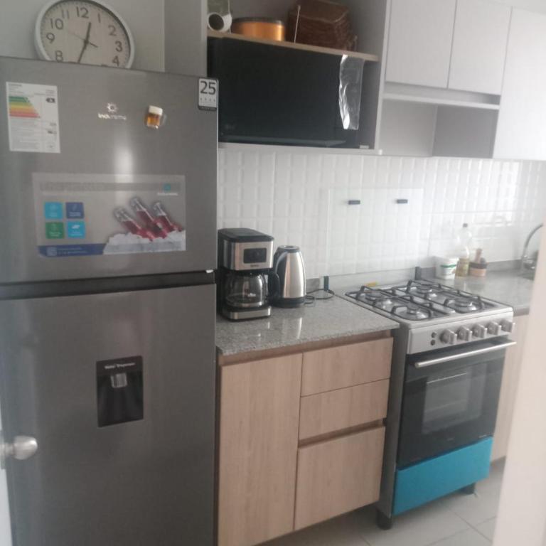 Alto Alborada Cercado - Three-Bedroom Apartment - 14