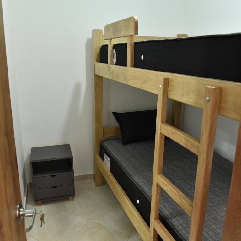 Casa Amplia con garaje - Apartamento de 3 dormitorios - 19