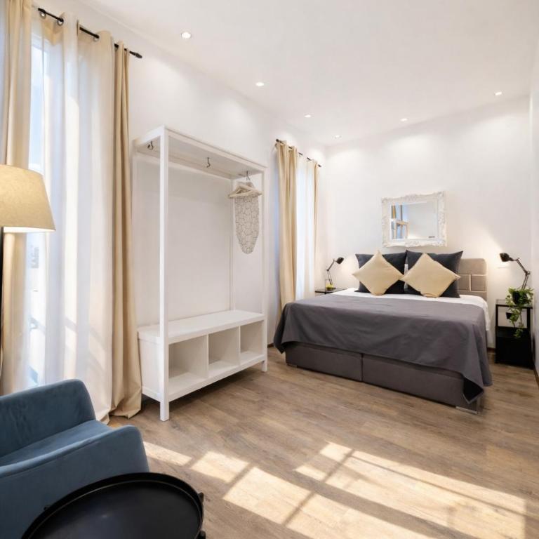 Central Belgrade Apartments LUX - Apartment with Balcony - 4