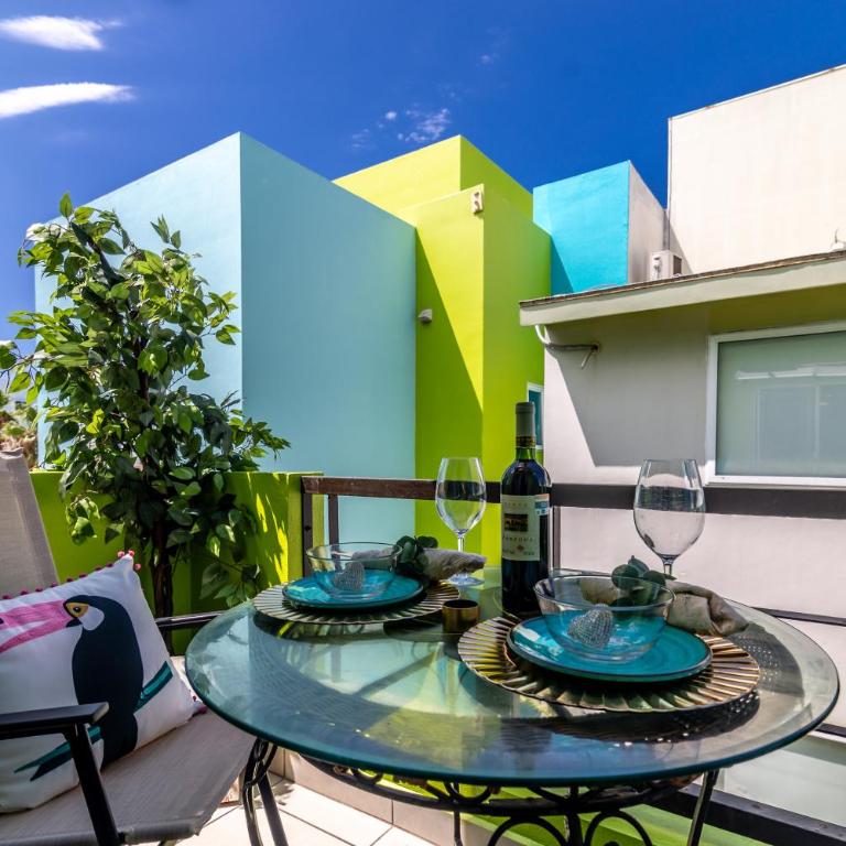 Rosarito pool & garden bar oXxo Farmacy - One-Bedroom Apartment - 2