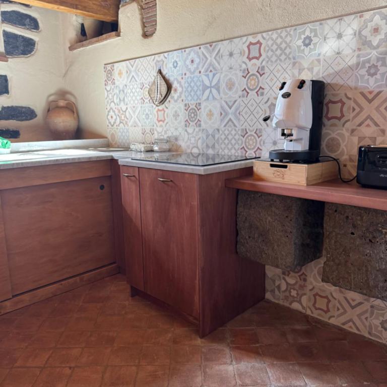 Casa e Cori - Appartamento con 2 Camere da Letto e Terrazza - 12