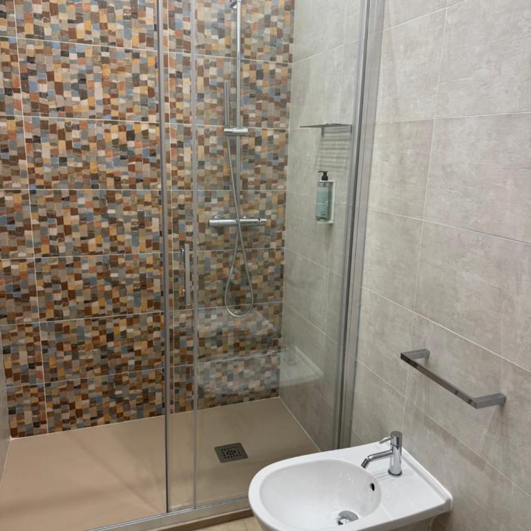 Casa e Cori - Appartamento con 2 Camere da Letto e Terrazza - 15