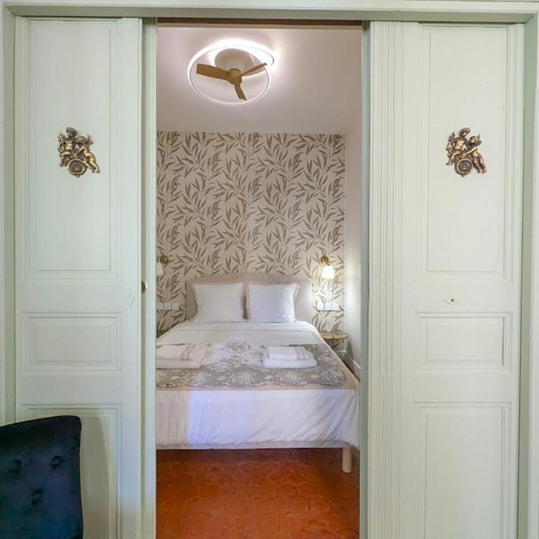 Plein centre d'Aix, bel appartement T2 rénové - Appartement 1 Chambre - 13