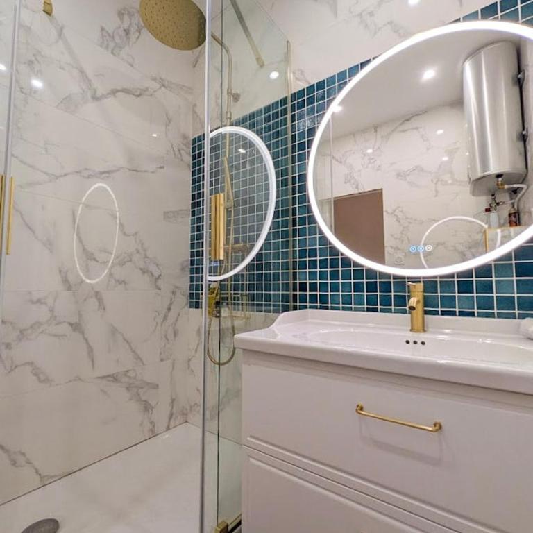 Plein centre d'Aix, bel appartement T2 rénové - Appartement 1 Chambre - 14