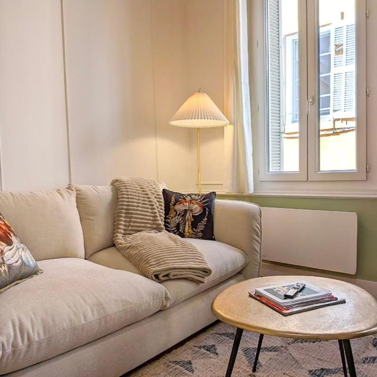 Plein centre d'Aix, bel appartement T2 rénové - Appartement 1 Chambre - 17