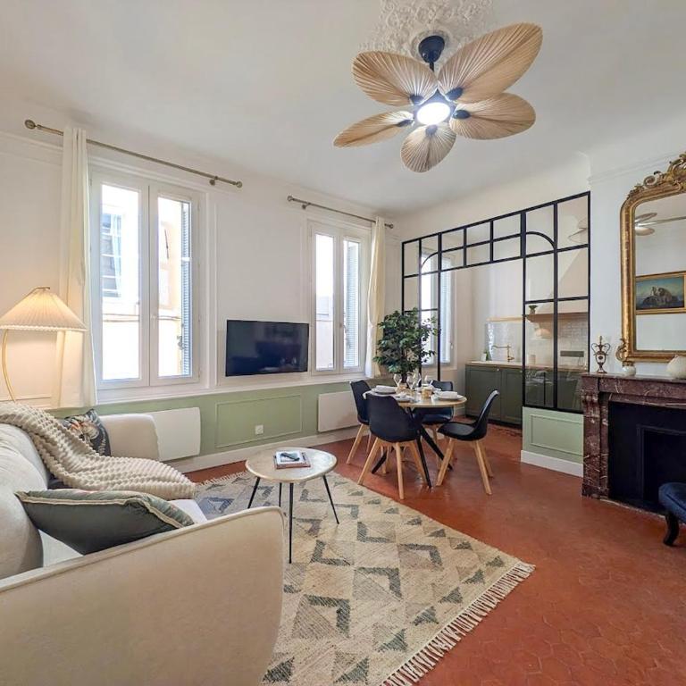 Plein centre d'Aix, bel appartement T2 rénové - Appartement 1 Chambre - 20
