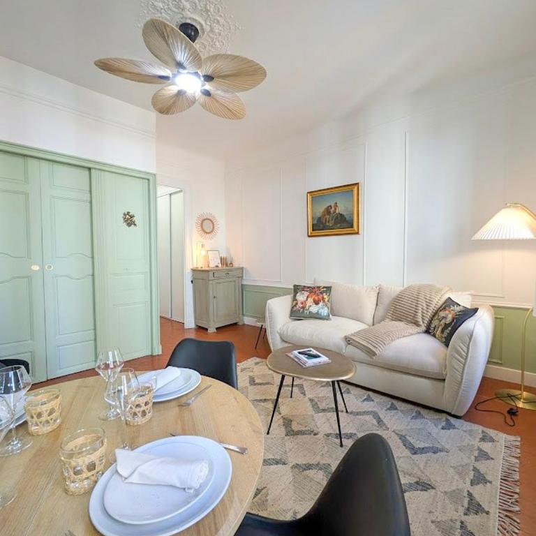 Plein centre d'Aix, bel appartement T2 rénové - Appartement 1 Chambre - 25