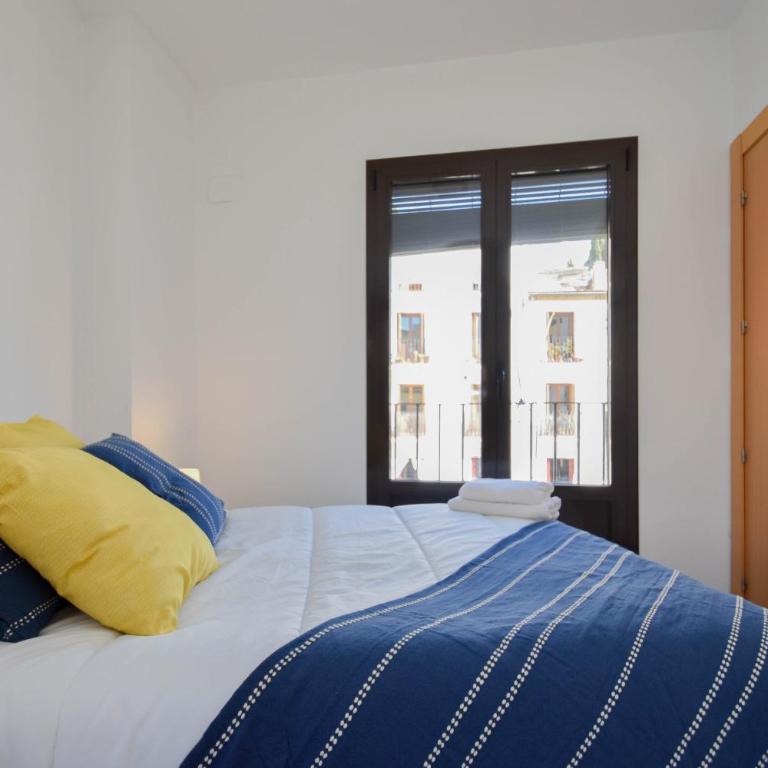 Realejo Granada Ático - Three-Bedroom Apartment - 28