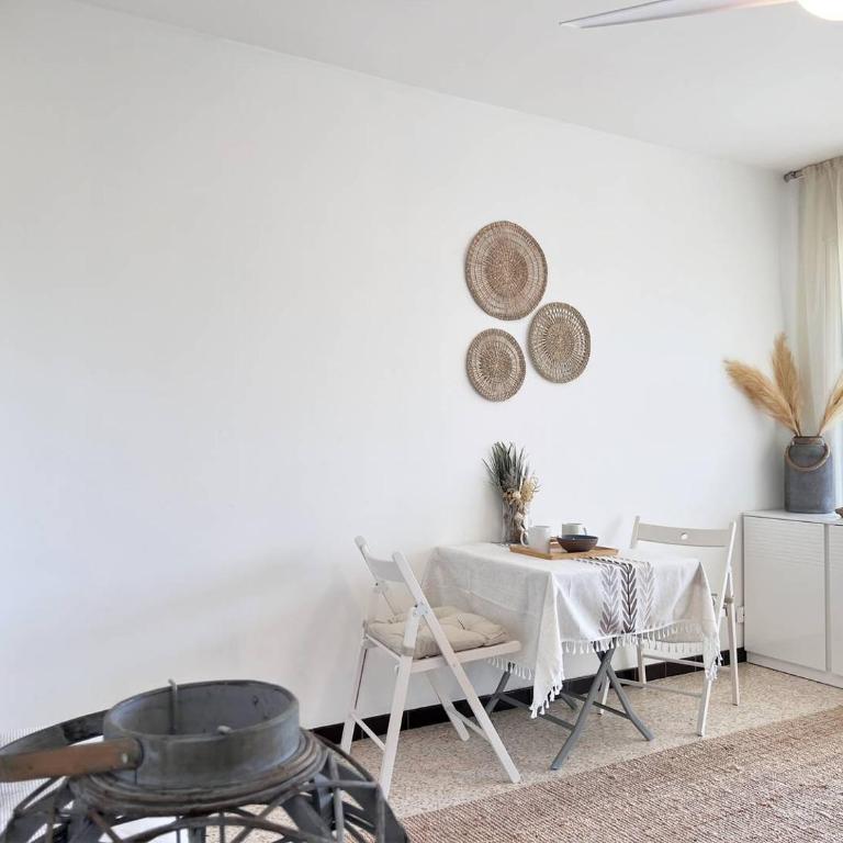 BO270-C15 Appartement Studio 3 couchages BORMES LES MIMOSAS - Studio - 1