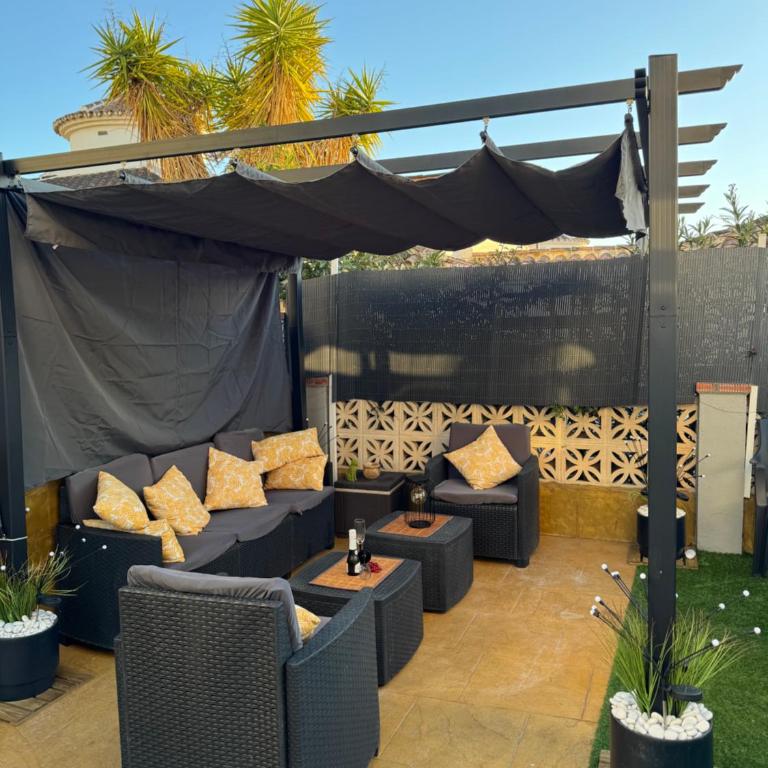 Villa Luis Cernuda - Casa 202 - Vistas - Jacuzzi - Piscina - tenis - Casa de 3 dormitorios - 5