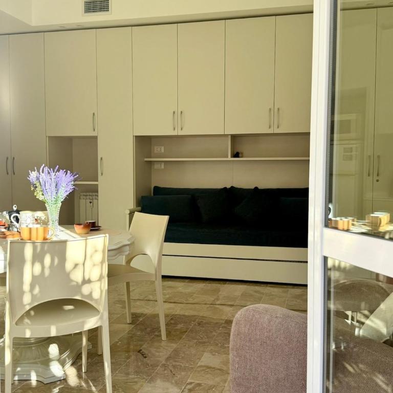 DIMORA Concept - Anemone Garden Apartment - One-Bedroom Apartment - 3