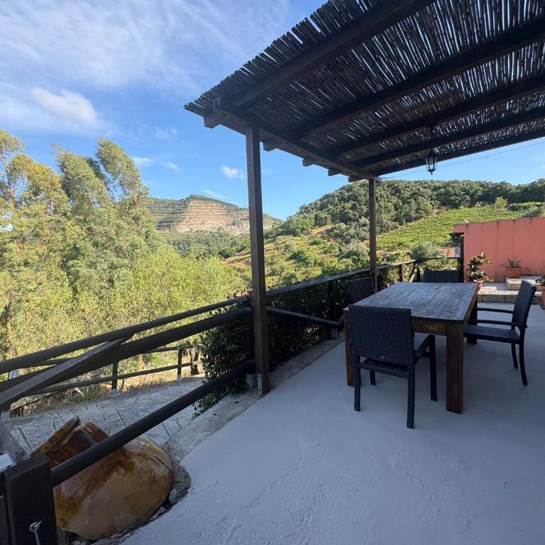 Casa Santa Lucia - Appartamento con Vista Giardino - 1