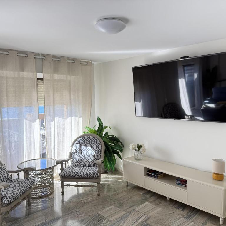 See The Sea - Mirando al Mar & APLUS Apartamentos - Premium Penthouse Apartment with terrace - 35