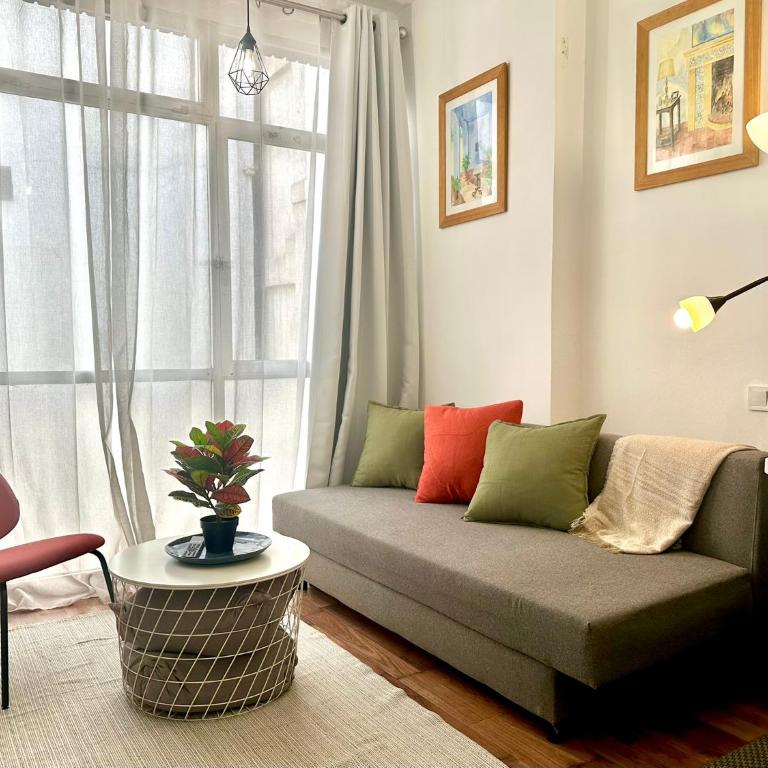 Sweet Spot steps from Gran Vía - Two-Bedroom Apartment - 3