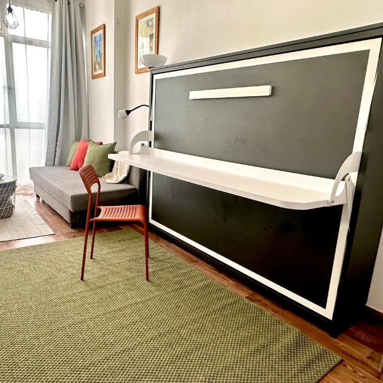 Sweet Spot steps from Gran Vía - Two-Bedroom Apartment - 14